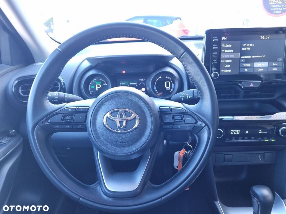 Toyota Yaris Cross Hybrid 1.5 Comfort - 16