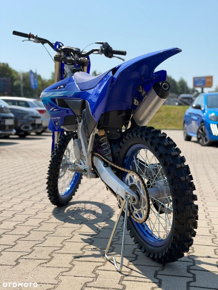 Yamaha YZ - 6