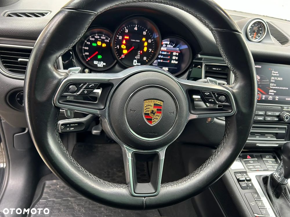 Porsche Macan - 8