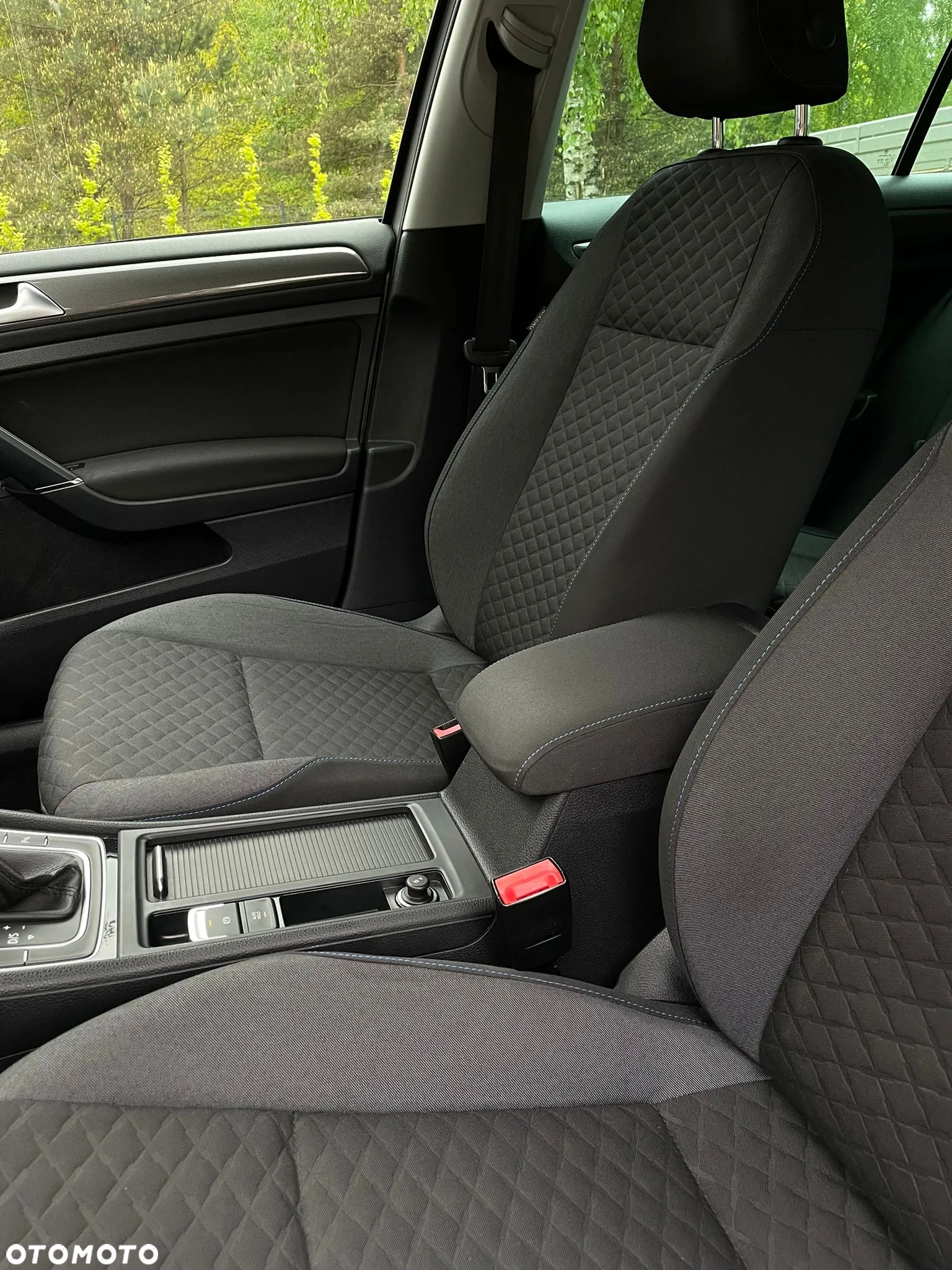 Volkswagen Golf VII 1.0 TSI Comfortline DSG - 16