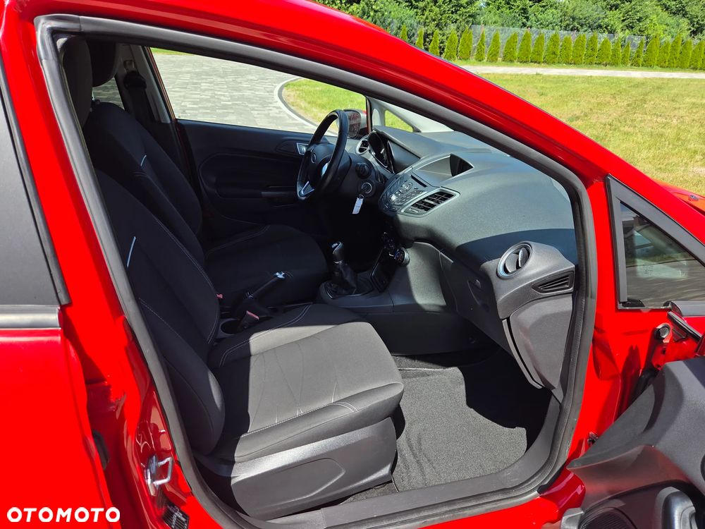 Ford Fiesta 1.25 Titanium - 26