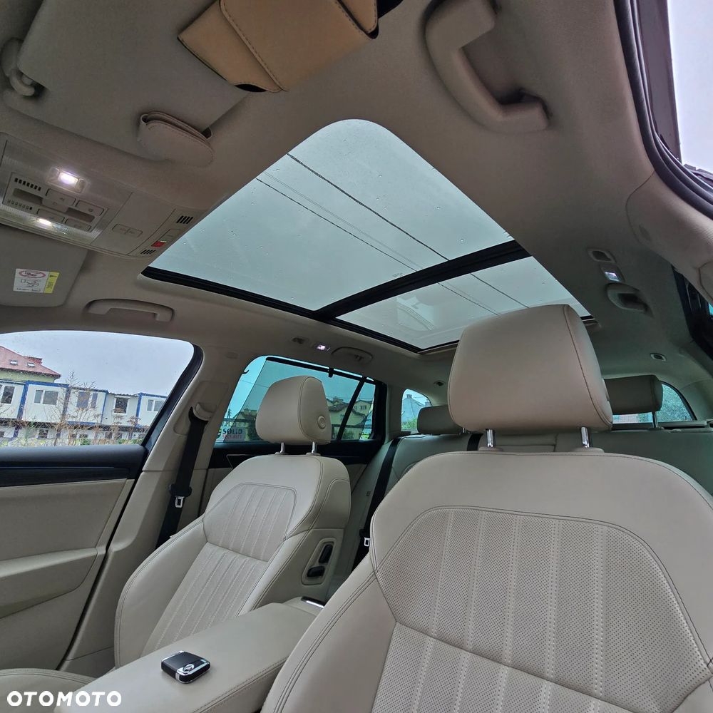 Skoda Superb 2.0 TDI SCR Style DSG - 17