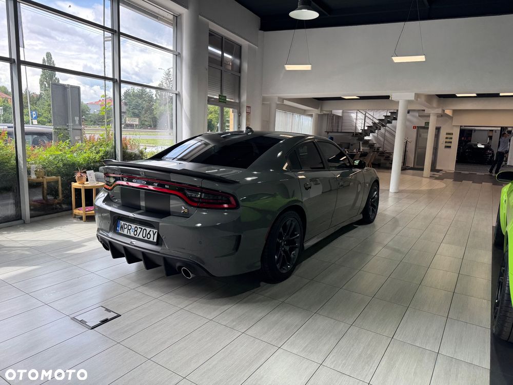 Dodge Charger Automatik R/T Scat Pack - 22