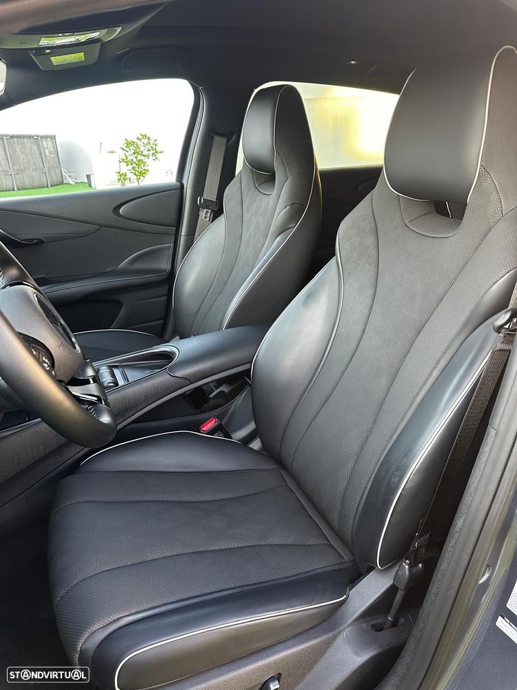 BYD Dolphin 60.4 kWh Design - 19