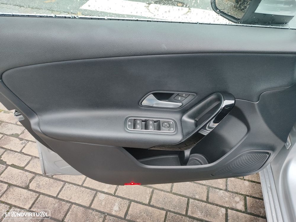 Mercedes-Benz A 180 d Business Solutions - 13