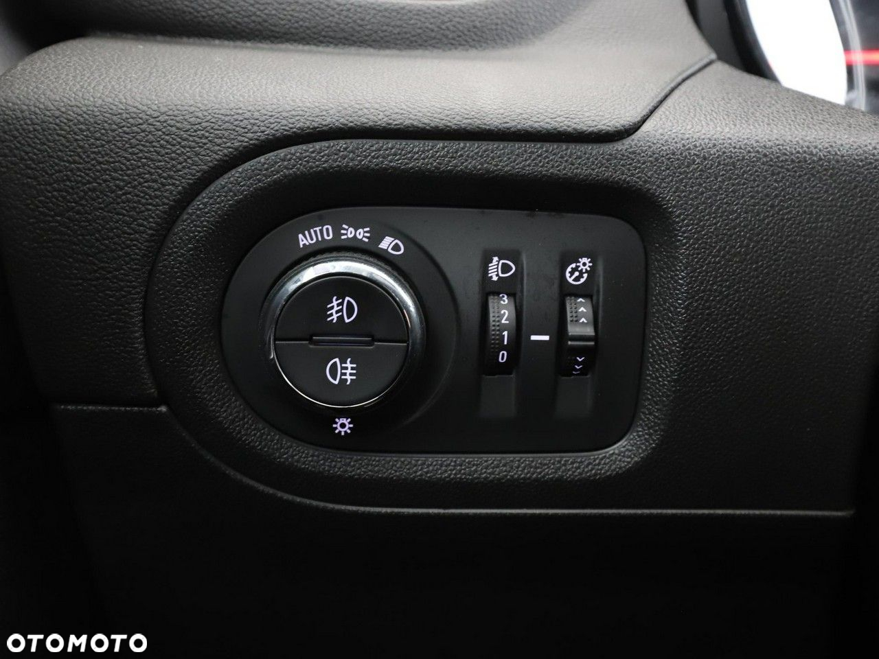 Opel Grandland X 1.5 CDTI Edition S&S - 34