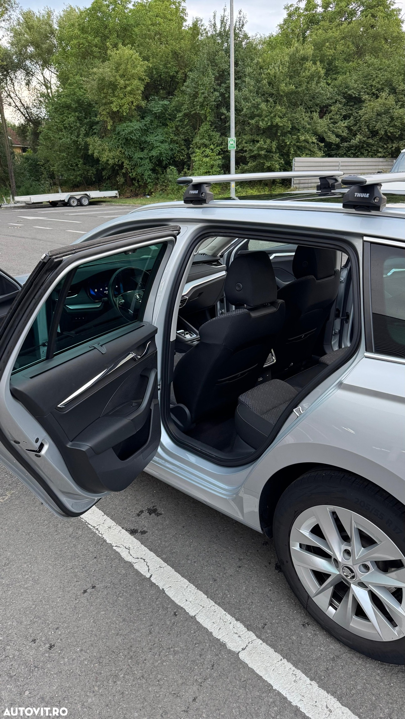 Skoda Octavia 2.0 TDI DSG First Edition - 10