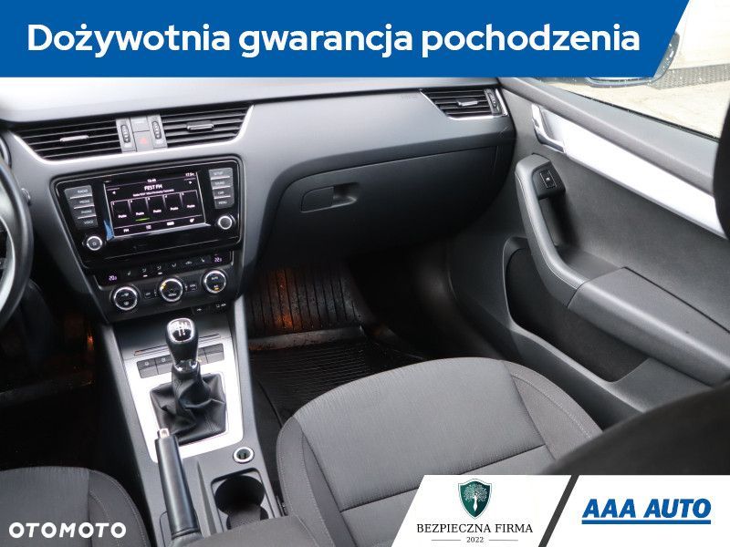 Skoda Octavia - 10