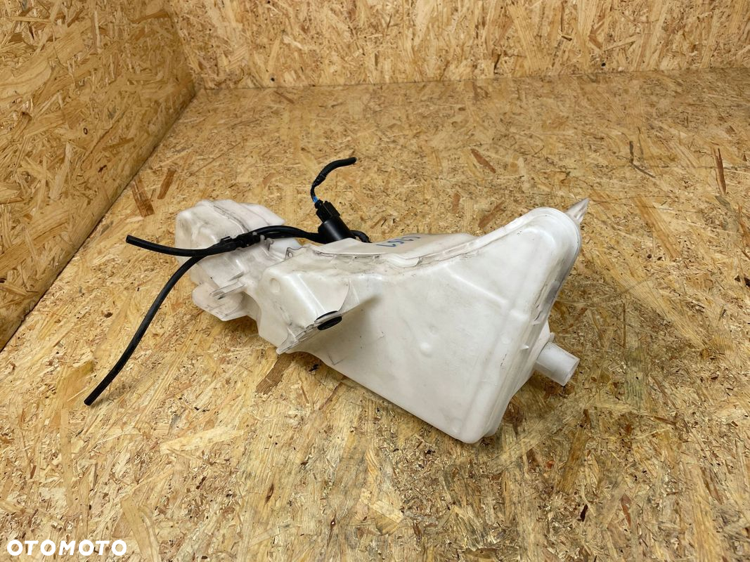 ZBIORNIK PŁYNU SPRYSKIWACZY POMPKA VOLVO XC60 II 31699968 2017- - 3