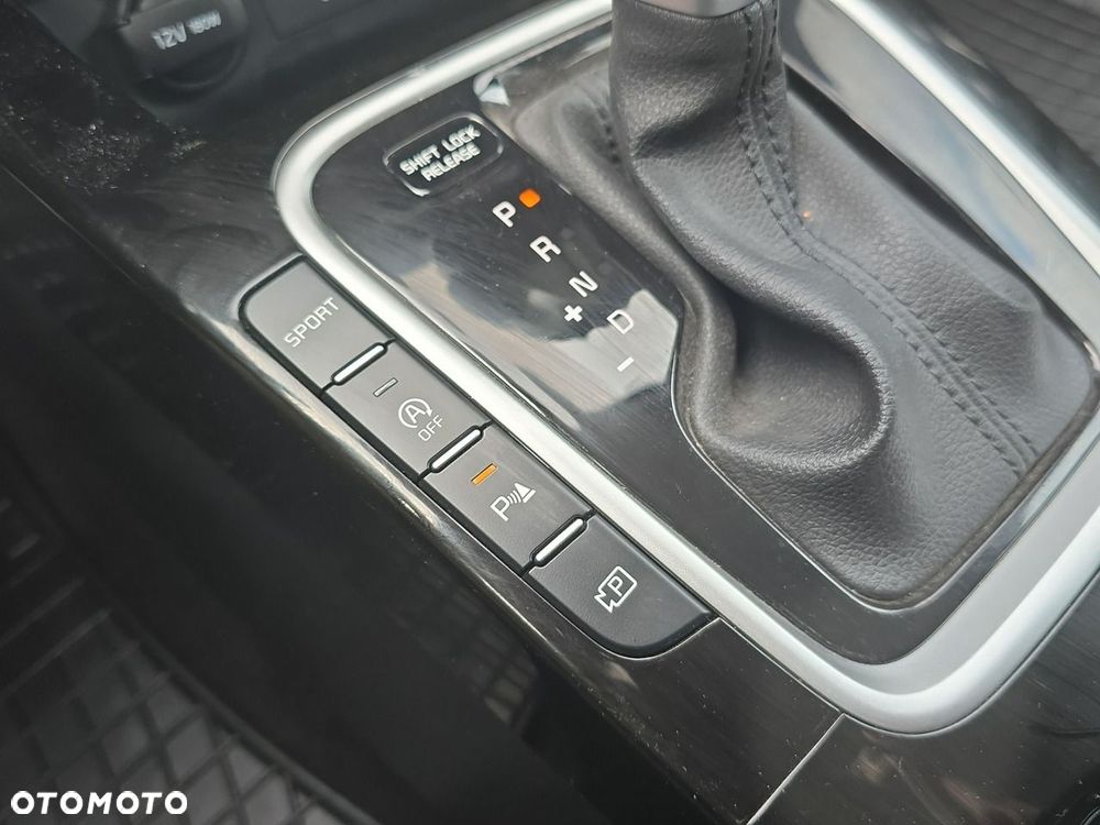 Kia Ceed 1.5 T-GDI L DCT - 30