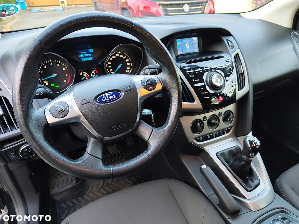 Ford Focus - 11
