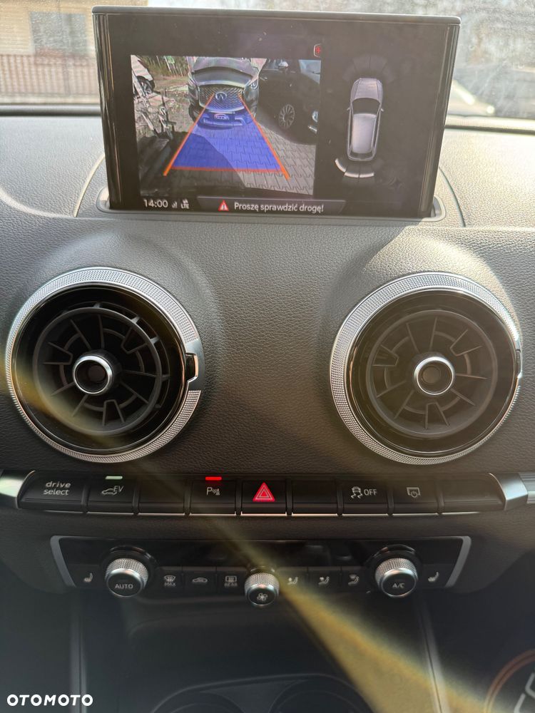 Audi A3 Sportback - 17