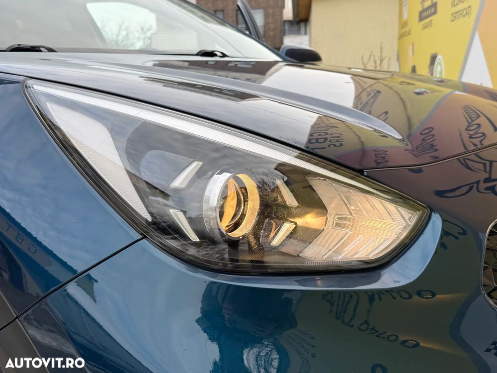 Kia Niro 1.6 GDI 2WD Aut. Spirit - 26