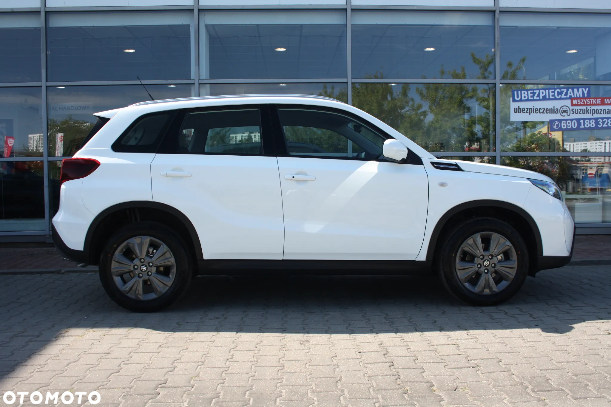 Suzuki Vitara 1.4 Boosterjet mHEV Premium 2WD - 9