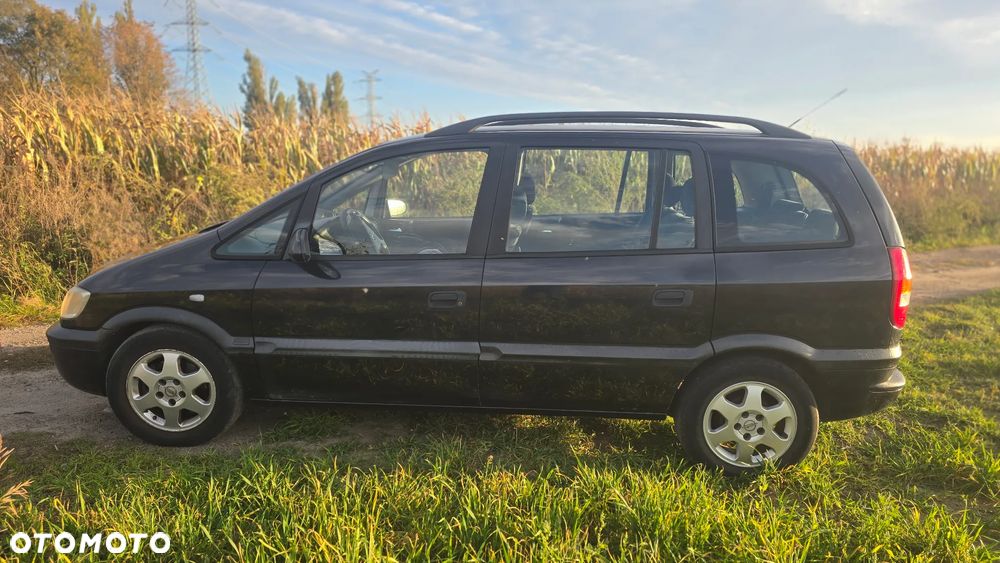 Opel Zafira 2000 photo 5