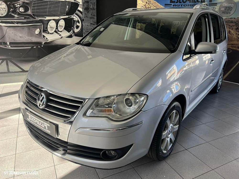 VW Touran 2.0 TDI Highline 7L - 2