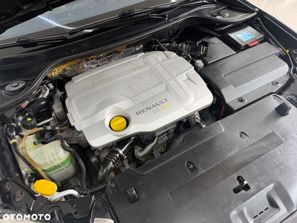Renault Laguna 2.0 dCi Initiale - 12