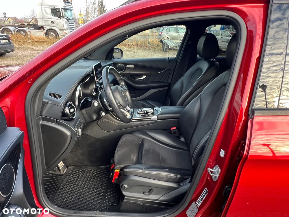 Mercedes-Benz GLC 220 d 4-Matic - 13