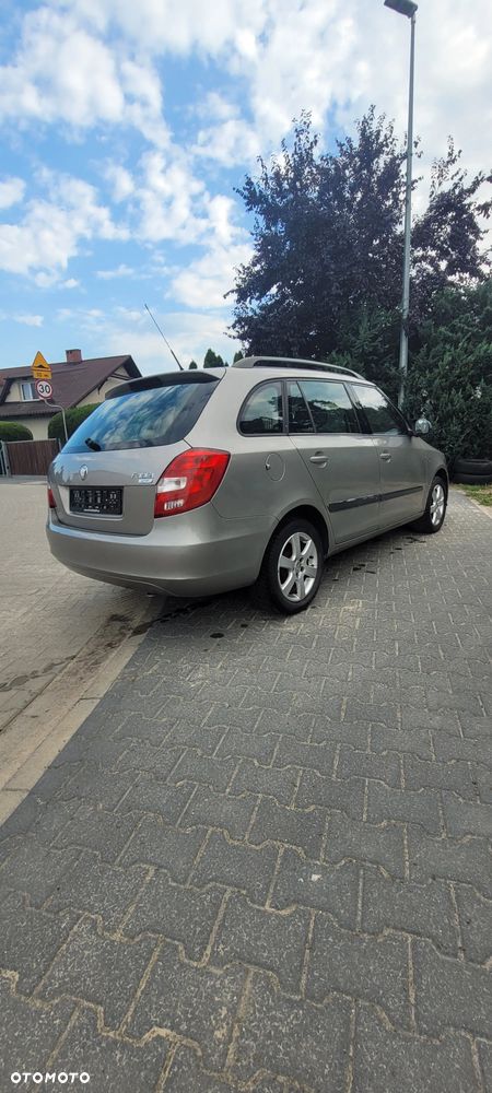 Skoda Fabia 1.2 HTP Elegance - 7