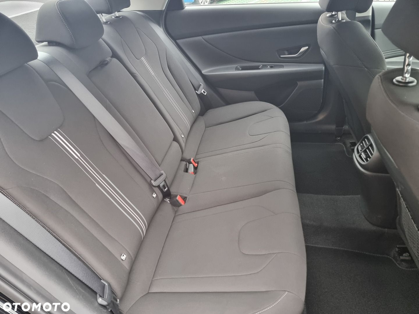 Hyundai Elantra 1.6 Smart - 21