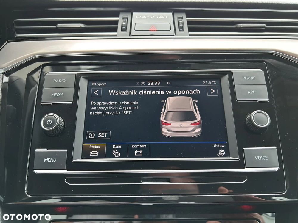 Volkswagen Passat Variant 2.0 TDI Elegance DSG - 37