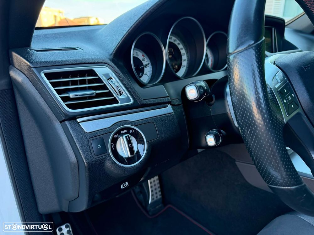 Mercedes-Benz E 220 BlueTEC Auto - 28