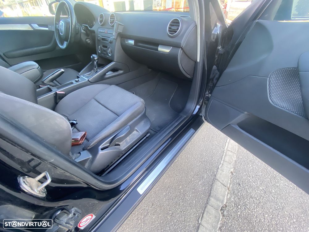 Audi A3 Sportback 2.0 TDi DSG - 10