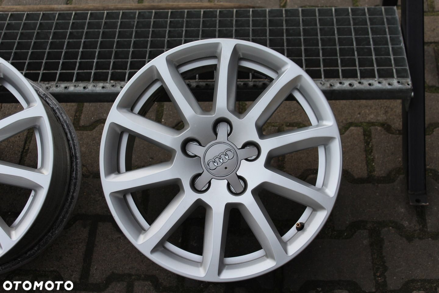 ORYG AUDI A4 B8 8K0 16cali 5x112 ET45 7,5J Q3 A3 A6 - 3