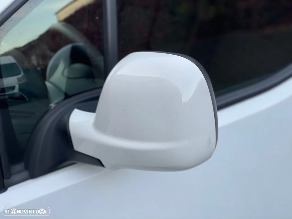 Opel Combo 1.5 CDTi 100HP 3L - 6