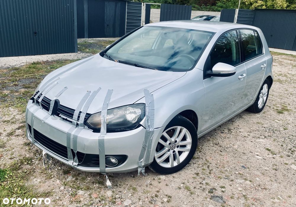 Volkswagen Golf 2.0 TDI DPF Highline - 14