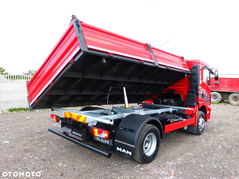 MAN TGM 15.250 WYWROTKA / NOWY KIPER / 3- STRONNY / EURO 5 / DMC 15.000 KG / ŁADOWNOŚĆ 8.800 KG / DŁ. 4.60 / BLOKADA MOSTU - 22