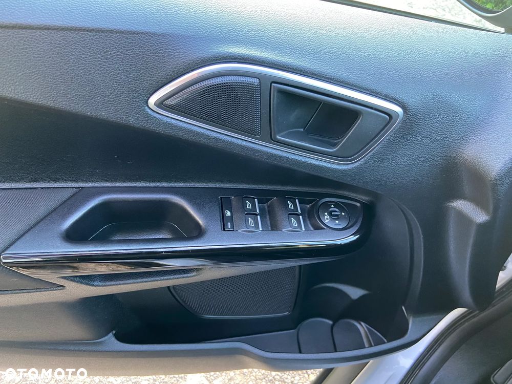 Ford B-MAX - 23