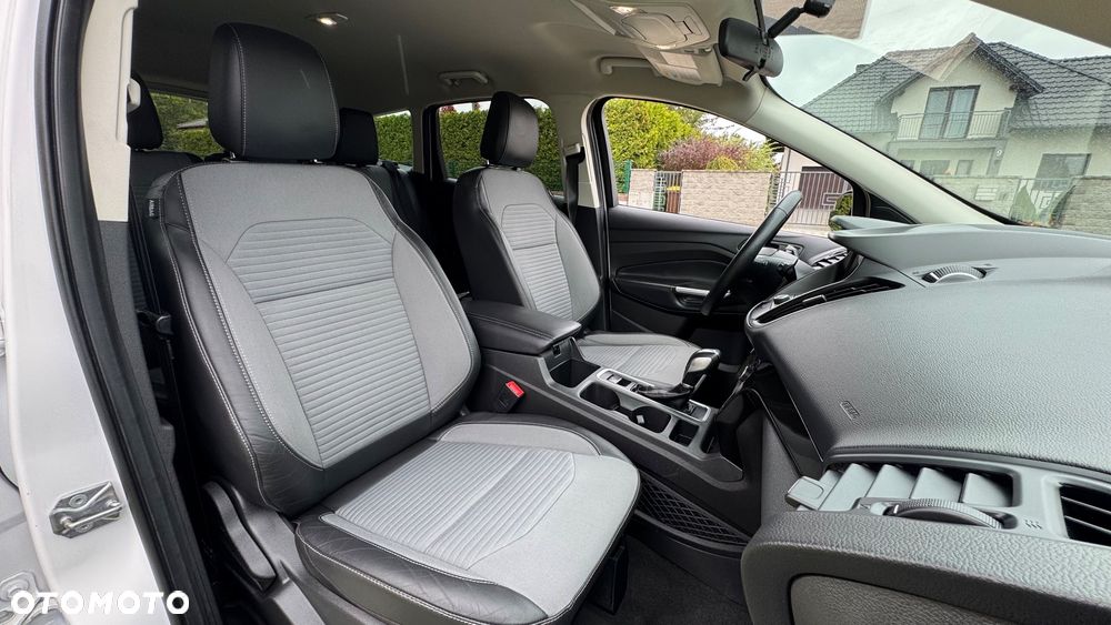 Ford Kuga 1.5 EcoBoost 4x4 Vignale - 20