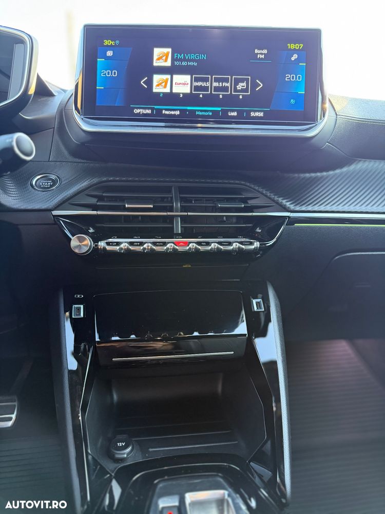 Peugeot 208 e-208 GT - 5