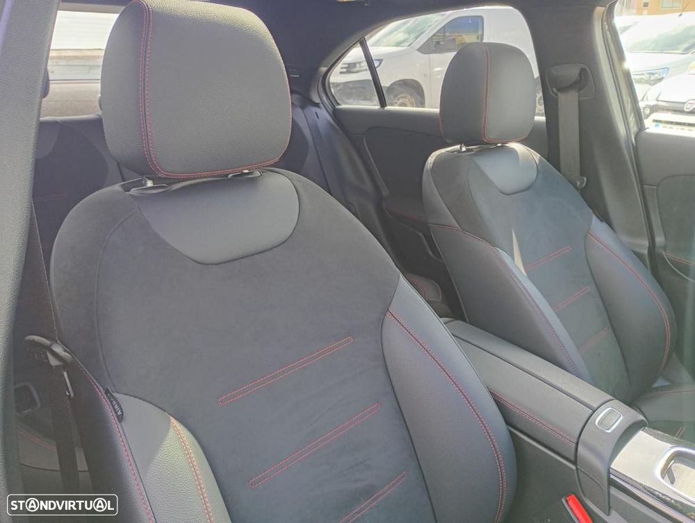 Mercedes-Benz A 250 Limousine e 8G-DCT AMG Line Advanced Plus - 22