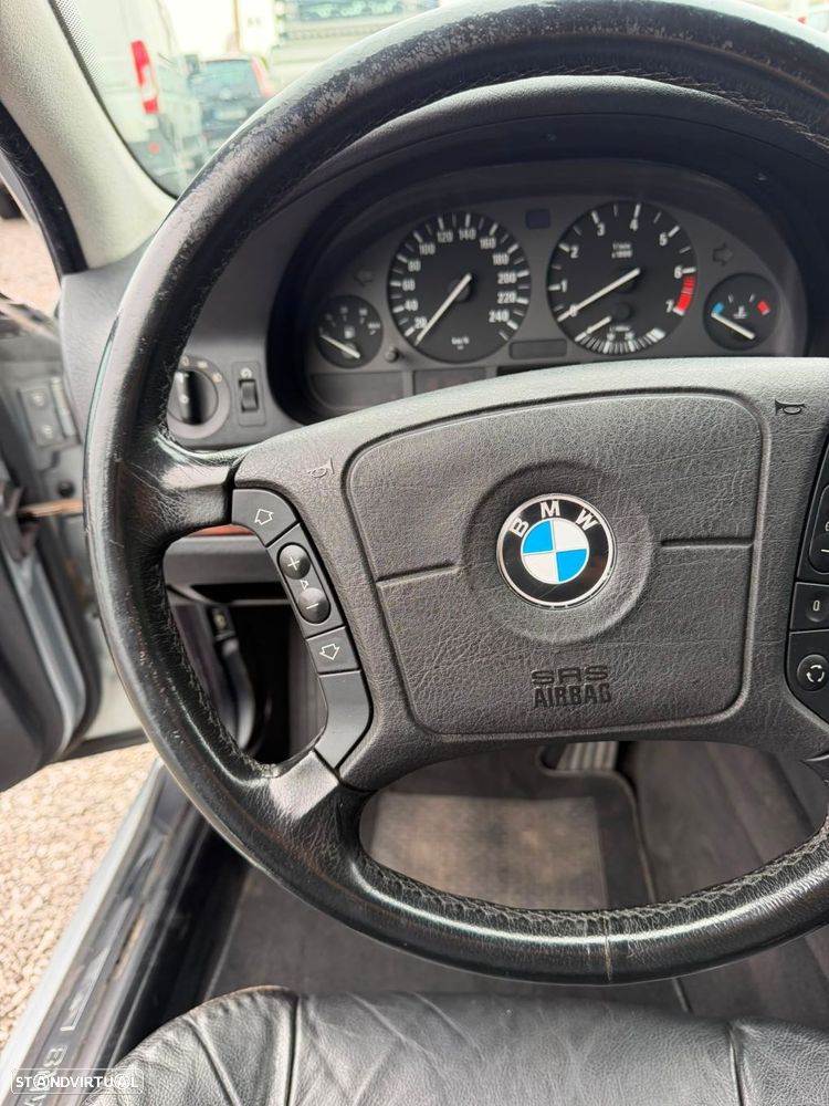 BMW 520 i - 26