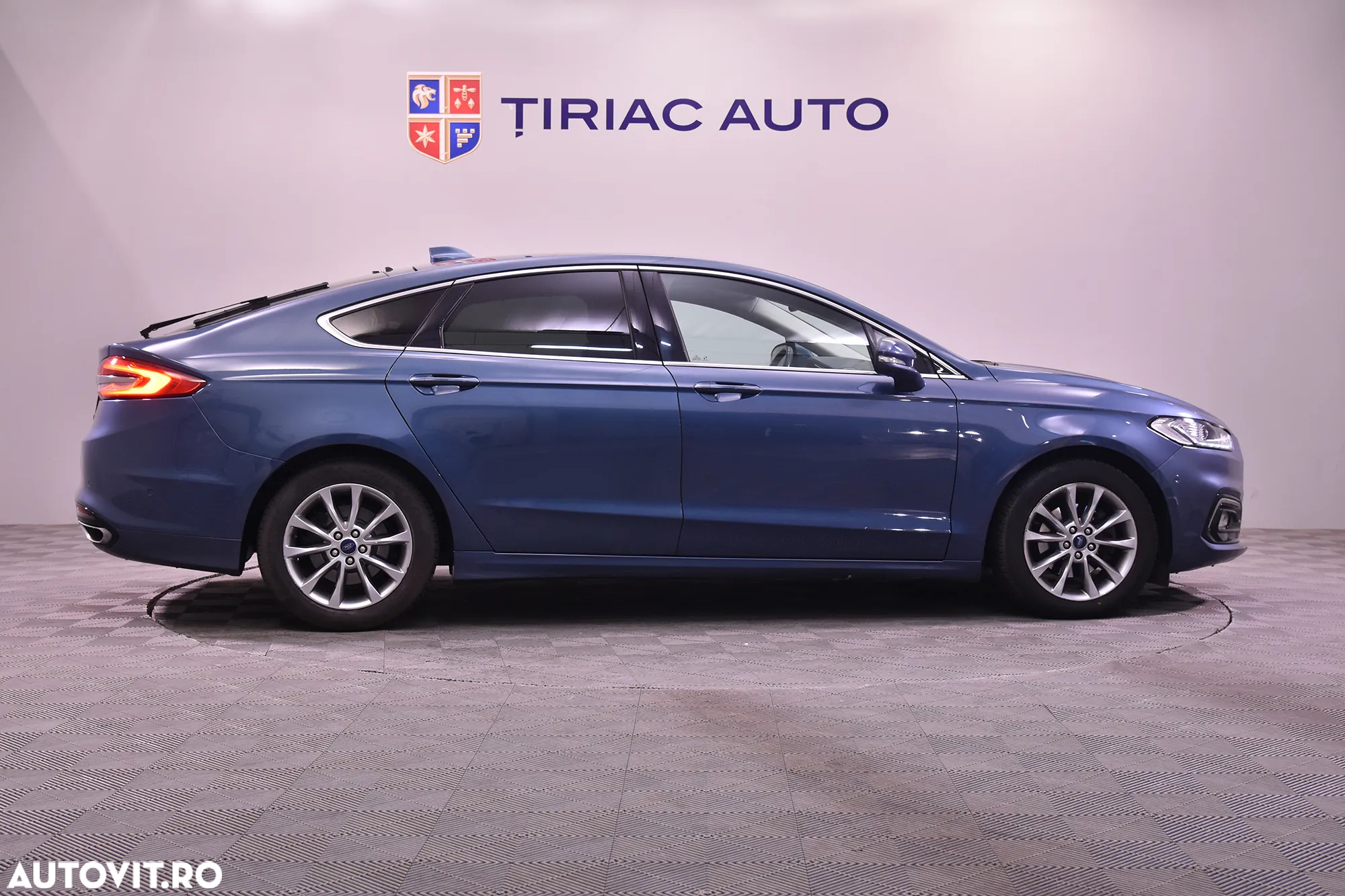 Ford Mondeo - 6