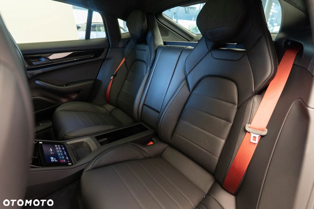 Porsche Panamera GTS - 14