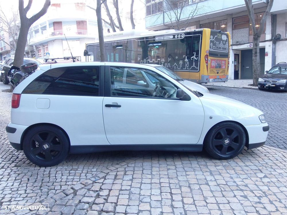 Seat Ibiza 1.9 SDi Passion - 26