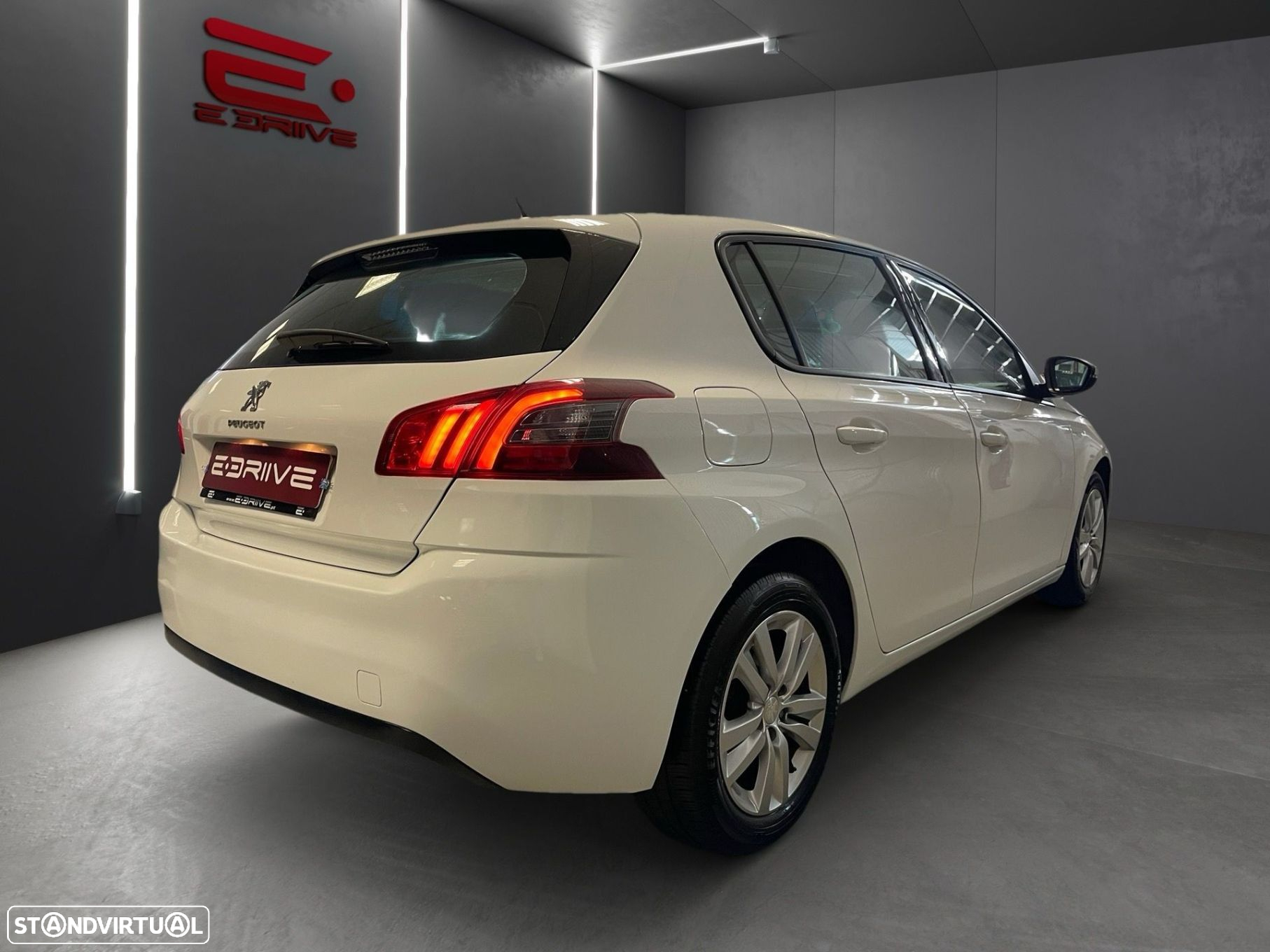Peugeot 308 1.6 BlueHDi Active - 3