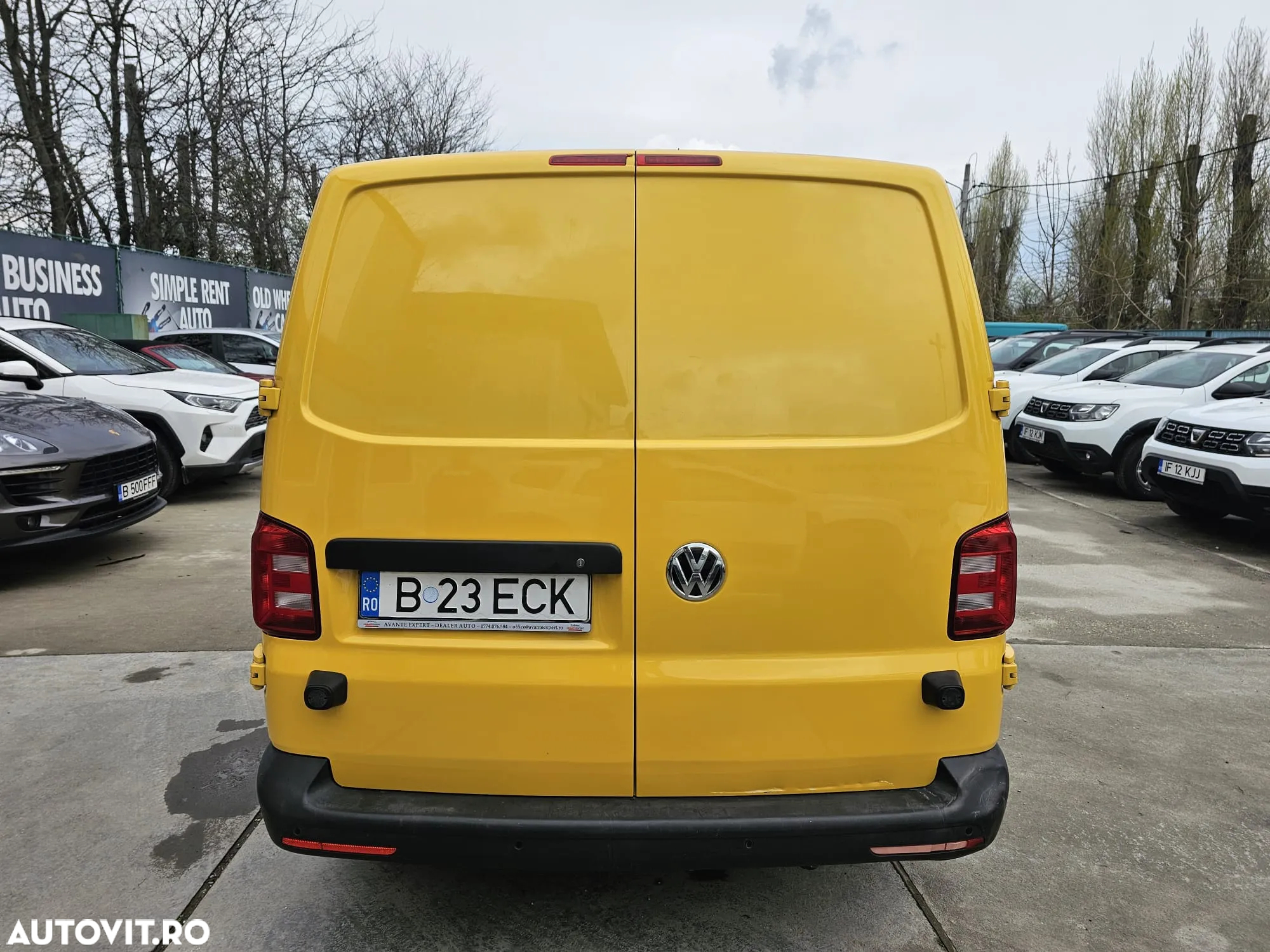 Volkswagen Transporter Kombi T6 2.0 TDI 75 kW KR - 7