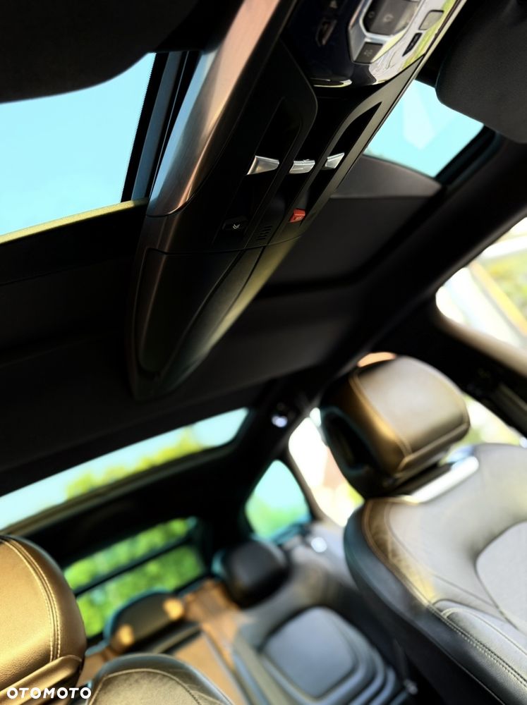 Citroën DS5 HDi 165 SportChic - 12