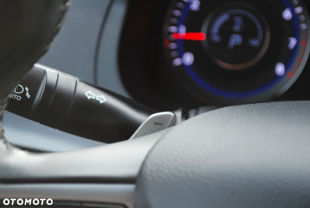 Hyundai i40 Kombi 2.0 Automatik Premium - 28