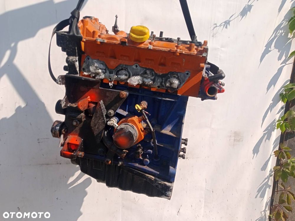 SILNIK F4K RENAULT LAGUNA II - 2