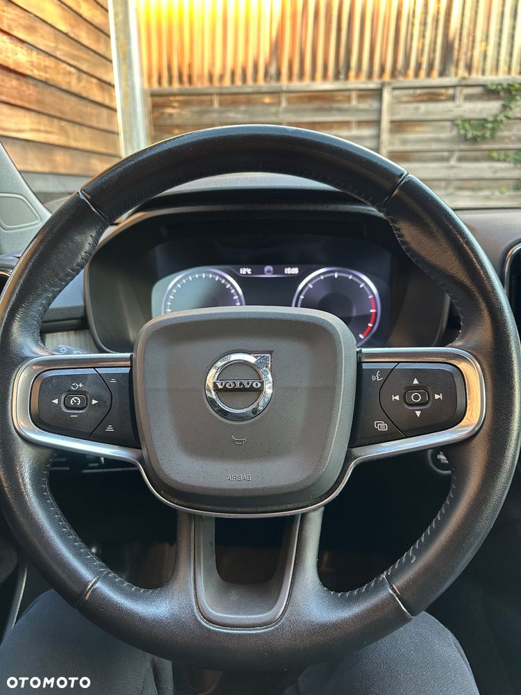 Volvo XC 40 D3 AWD Inscription - 10