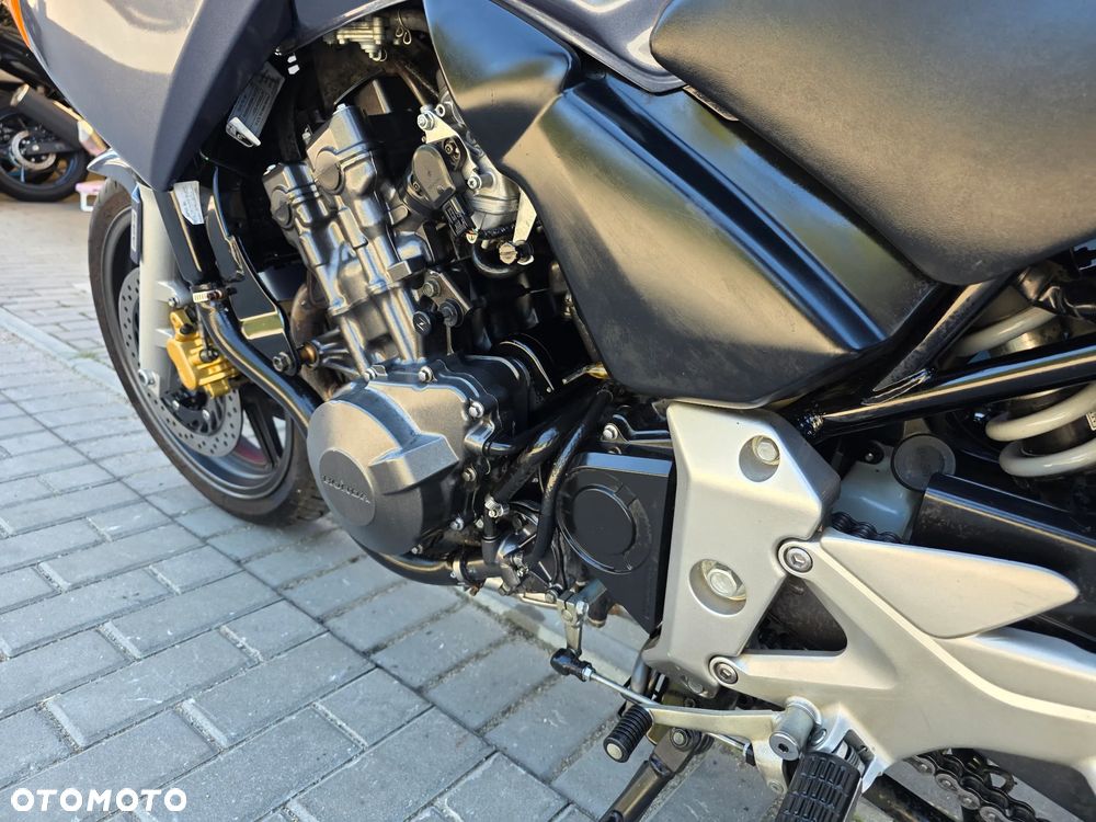 Honda CBF - 10