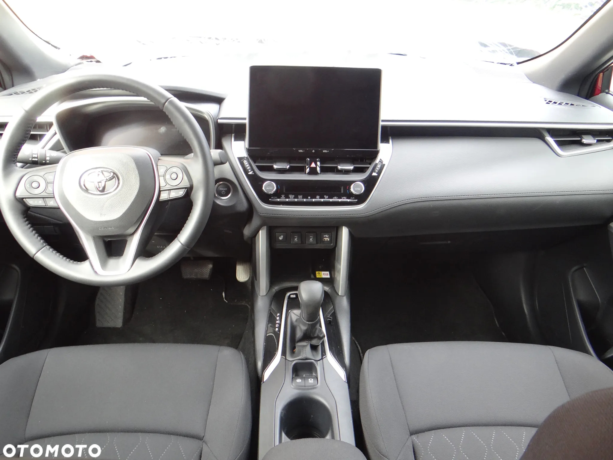 Toyota Corolla Cross - 19