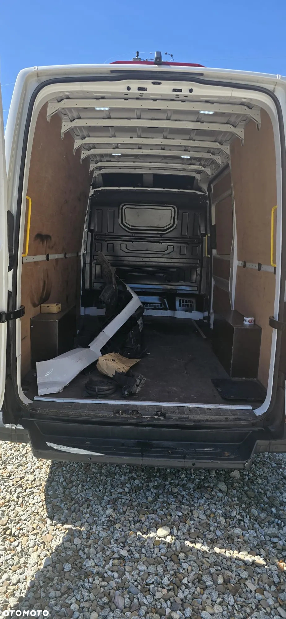 Volkswagen Crafter - 15