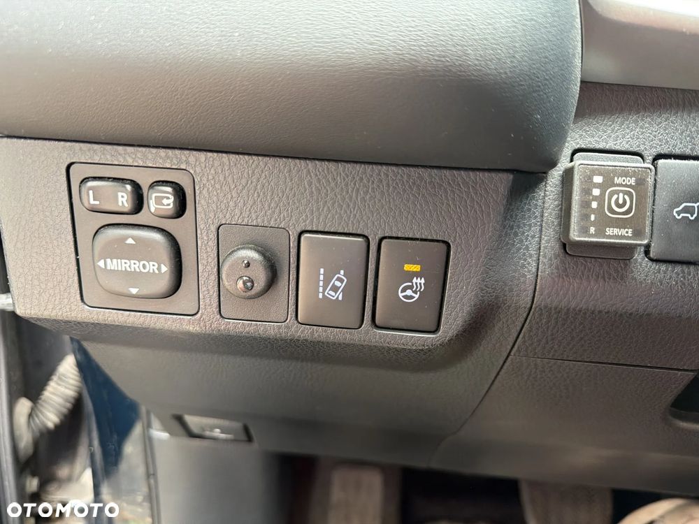 Toyota RAV4 Hybrid Selection 4x2 - 24