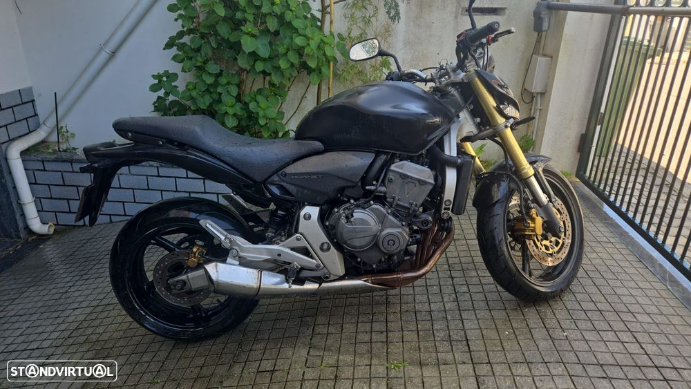 Honda CB - 8